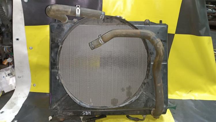 Радиатор основной Мицубиси Паджеро в Когалыме 105204